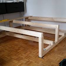 Wie Wir Uns Ein Podest Bauen Eine Diy Anleitung Podest Kinderzimmer Podest Bauen Bettpodest