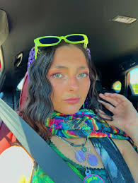 Let's welcome our new members! Feel free to introduce yourself in the  comments, and tell us what you love most about your neighborhood ♥️😍 Pedro  Hernandez, Jenna Linsky, Wellie Liao, Earth Friendly,