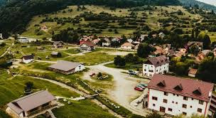 Among the facilities at this property are a shared kitchen and luggage storage space, along with free wifi throughout the property. Pensiunea 3 Brazi Zarnesti Hotel Deals Photos Reviews