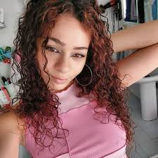 𝕾𝖆𝖗𝖆 𝕷𝖔 𝕸𝖊𝖓𝖟𝖔 (@_saralomenzo) • Threads, Say more