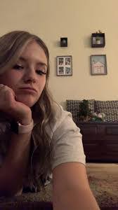 Mia Dempsey's Instagram, Twitter & Facebook