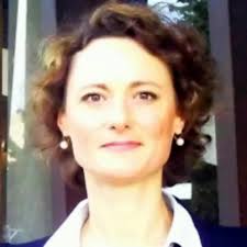 Jeanne Perrin's Instagram, Twitter & Facebook