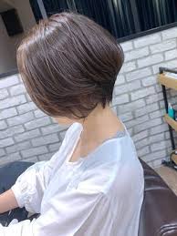 30 40代にオススメ イルミナカラー 絶壁解消ショート l036391024 マグ ギンザ mag ginza のヘアカタログ ホットペッパービューティー ヘアスタイリング 髪 色 ビューティー