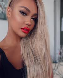 Pat Mcgrath Labs Mthrshp Subliminal Platinum Bronze Eyeshadow Palette Wearing The Patmcgrathreal Obsessed Lipstick And The Mthrshp Subliminal Platinum Bronze Palette Patmcgra Beauty Hair Makeup Brown Skin Makeup Bronze Palette