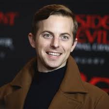 An affair ended Ned Fulmer's career. Can a podcast bring it back?