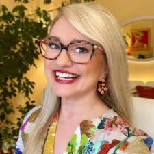 🤝 Meet Our Mentors 🤝 Welcome Ali Farrell, CPO at Apprentice.io as a NEW  The Forem mentor! Sign up for our mentorship program:  https://lnkd.in/ewwZNDdN 💻Why did you choose to be a mentor