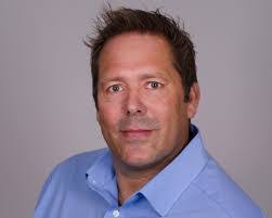 Paul Massey's Instagram, Twitter & Facebook