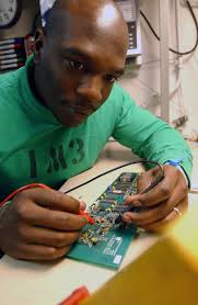 22,370 Technician Image: PICRYL