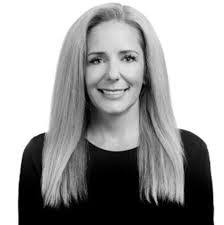 Leslie Biederman's Instagram, Twitter & Facebook