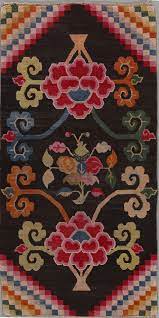 Antike teppiche aus tibet die auch als geschenke für hochzeiten geknüpft wurden. Antiker Tibet Teppich Aus Der Mischioff Chinese Collection Teppich Teppich Knupfen Antike