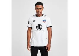 Soccer colo colo are brilliantly stable in performance due to their advancements and help you in metal surface treatment improvising the latest spraying technologies. Colo Colo Kits Best 2021 22 Shirt Deals