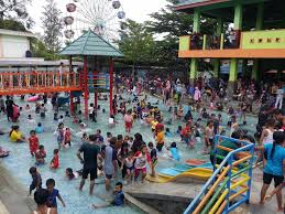 Umbul madiun merupakan salah satu tempat wisata paling lengkap di daerah madiun. Berita Madiun Umbul Square Terbaru Berita Madiun Umbul Square Terkini Hari Ini Info Madiun Umbul Square Solopos Com