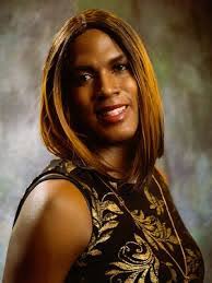 Kristy Snow's Instagram, Twitter & Facebook