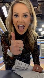 Mckenzie Fox's Instagram, Twitter & Facebook