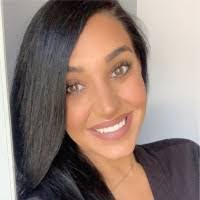 Natalie Browne's Instagram, Twitter & Facebook