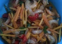 Bahkan udang segar yang digoreng tanpa bumbu pun akan mengeluarkan rasa daging yang gurih dan manis. Resep Udang Wortel Saus Tiram Oleh Dewi Wulandari Cookpad