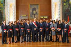Peruvian president, president of the republic of peru (en); El Presidente De Peru Toma Juramento A Su Primer Gabinete De Ministros Tcg News
