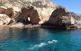 Atlantis Ibiza Como Llegar La Cala Mas Especial Y Mistica De La Isla