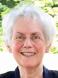 Donna Hitt's Instagram, Twitter & Facebook