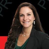 Gina Mead's Instagram, Twitter & Facebook