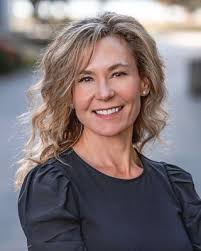 Nicole Marie Bullock, Psychologist, Calgary, AB, T2M