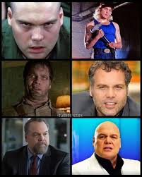 Maybe if this cat wearing flannel had come out of the locker, Dean would  have said: "That was cute!" in stead of scary😅😄😂