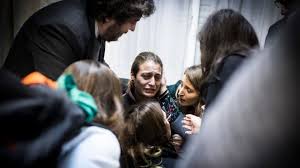 Desde galiza nova amosamos toda a nosa solidariedade coas tres persoas que serán xulgadas por facer parte dunha protesta contra a lgtbifobia do profesor domingo neira na usc. Convocan A Una Movilizacion Para Repudiar La Condena A La Olavarriense Marian Gomez En Linea Noticias