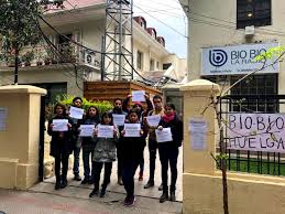 Radiobiobio.cl is tracked by us since april, 2011. Acuerdo Entre Radio Bio Bio Y Direccion Del Trabajo Fue Conciliado A Espaldas De Trabajadores As Resumen Cl