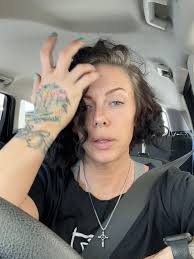 Gym Attire Debate: Women vs. Male Complaints