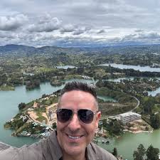 Where in Puerto Vallarta do most expats live?