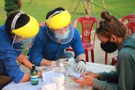 Ngay sau đó, ngành y tế lấy mẫu xét nghiệm, xác định 5 người trong gia đình ông n. Ä'á» Nghá»‹ Khai Bao Y Táº¿ Báº¯t Buá»™c Ä'á»'i Vá»›i NgÆ°á»i Ä'á»‹a PhÆ°Æ¡ng Khac Vá» Ha Ná»™i Tin Tá»©c Má»›i Nháº¥t 24h Ä'á»c Bao Lao Ä'á»™ng Online Laodong Vn