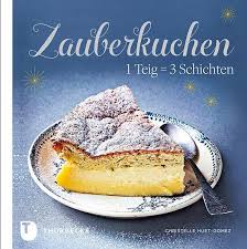 Ein Magischer Halloweenkuchen Und Eine Kurzrezension Uber Zauberkuchen Zauberkuchen Vanillesosse Kuchen Backideen