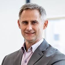 Joy Parrott's Instagram, Twitter & Facebook