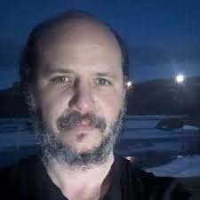 Daniel Gámez (@gamezdaniel)