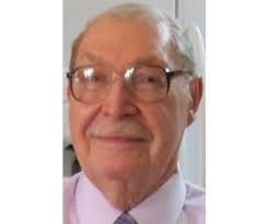 Albert Stroud's Instagram, Twitter & Facebook