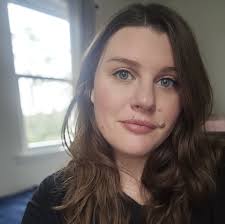 WHAT WAS THE MOST UNHINGED WAY YOU KNEW YOU WERE PREGNANT???