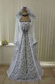 Gothic Fairy Wedding Dresses Medieval Gothic Renaissance Black And White Wedding Dress Wbbmgr001 Wedding Dresses Renaissance Wedding Dresses Medieval Wedding
