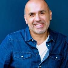 Dear entertainers, here's how to get more work in corporate events