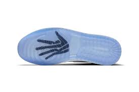 These are sure to be a hot christmas item. Nike Air Jordan 1 Retro High X Kawhi Leonard Hypebeast