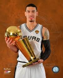 We would like to show you a description here but the site won't allow us. Danny Green With The Nba Championship Trophy Game 5 Of The 2014 Nba Finals Sports Photo Walmart Com Walmart Com