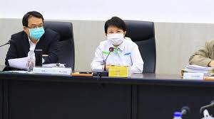 新冠肺炎疫情當前，台灣已進入社區感染，因連日單天暴增破百本土案例，衛福部已不再一一公布確診者足跡，網友自製地圖，只要透過 google maps 就能查出「確診者足跡」以及所在地是否為高風險區。 google地圖就能查「確診者足跡」、「紀錄14天行蹤」! 3ffzjo2jlxm14m