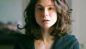 Style Meets Comfort: A Holiday Q&A With Stylist Solange Franklin