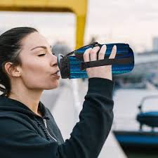 AORTDES 25/32/40/64OZ Water Bottle Bag Holder Carrier- Insulated Crossbody  Sling Bag Case Sleeve with Strap and Pockets for  Walking,Camping,Hiking,Travel(25oz,Blue Quicksand): Buy Online at Best  Price in UAE