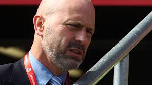 Reading: Mark Bowen takes charge as manager following Jose Gomes sacking