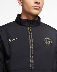 The official kits of the paris saint germaine. Paris Saint Germain Men S 1 2 Zip Woven Football Tracksuit Jacket Nike Sg
