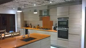 Feb 15, 2021 · it came with orange walls and cabinets (picture: Modern Orange Kitchen
