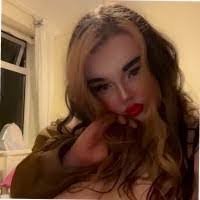 Stephanie Shean's Instagram, Twitter & Facebook