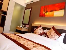 Are there opportunities to exercise at lot 10 boutique hotel kuching? Lot 10 Boutique Hotel Kuching Malaysia