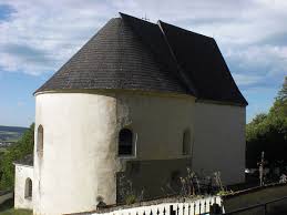 De gemeente heeft ongeveer 7100 inwoners. Laurenzi Church Neulengbach Zxc Wiki