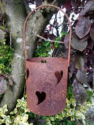 Rost Windlicht Mit Herzen Zum Aufhangen Edelrost Windlicht Windlicht Laterne